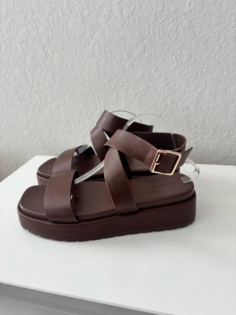 Torrid Buckle Wrap Flatform Sandal 10.5(WW) - Picture 5 of 9